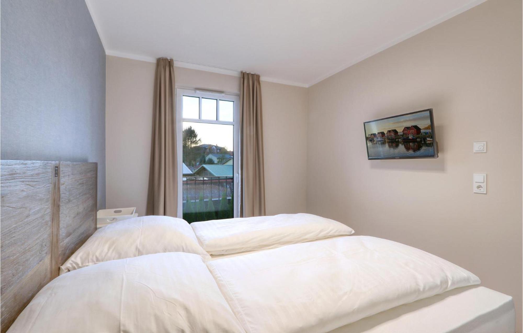 Nice apartment in Ostseebad Boltenhagen with 1 Bedrooms, Sauna&WiFi Buitenkant foto