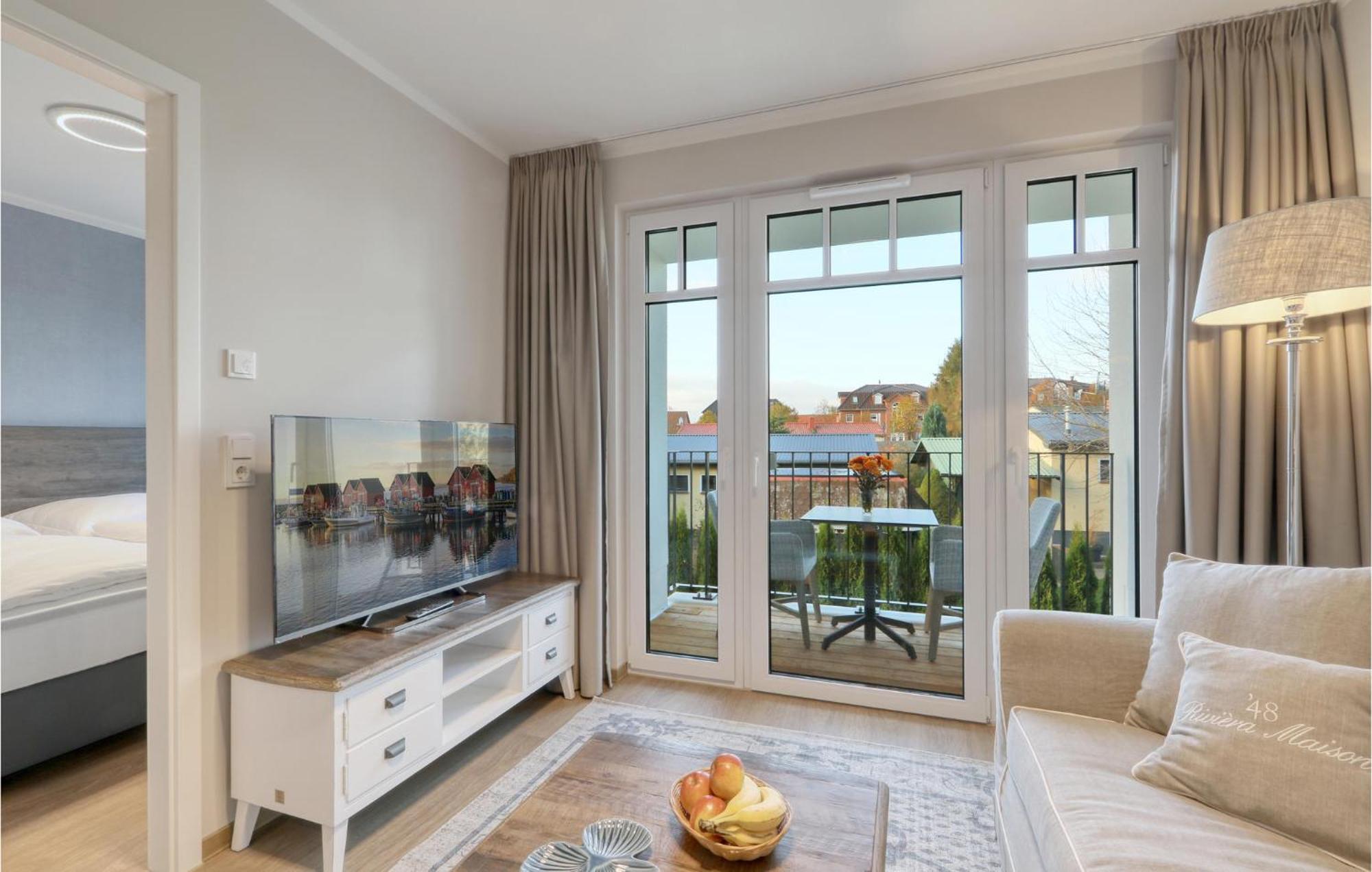 Nice apartment in Ostseebad Boltenhagen with 1 Bedrooms, Sauna&WiFi Buitenkant foto