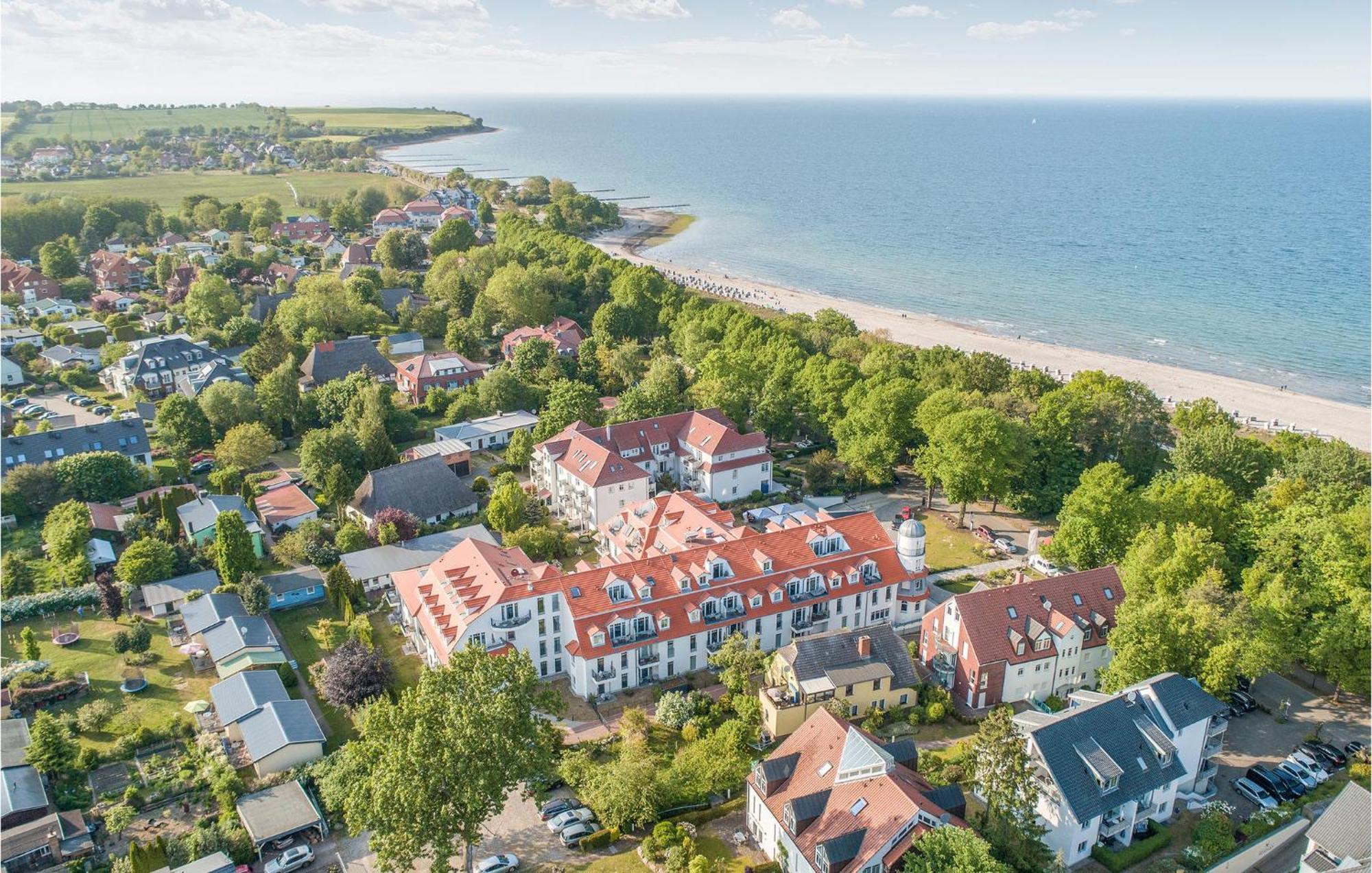 Nice apartment in Ostseebad Boltenhagen with 1 Bedrooms, Sauna&WiFi Buitenkant foto